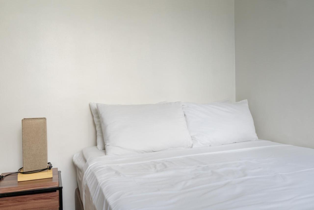 Prime Avant Bgc Location Apartments By Ph Staycation مانيلا المظهر الخارجي الصورة