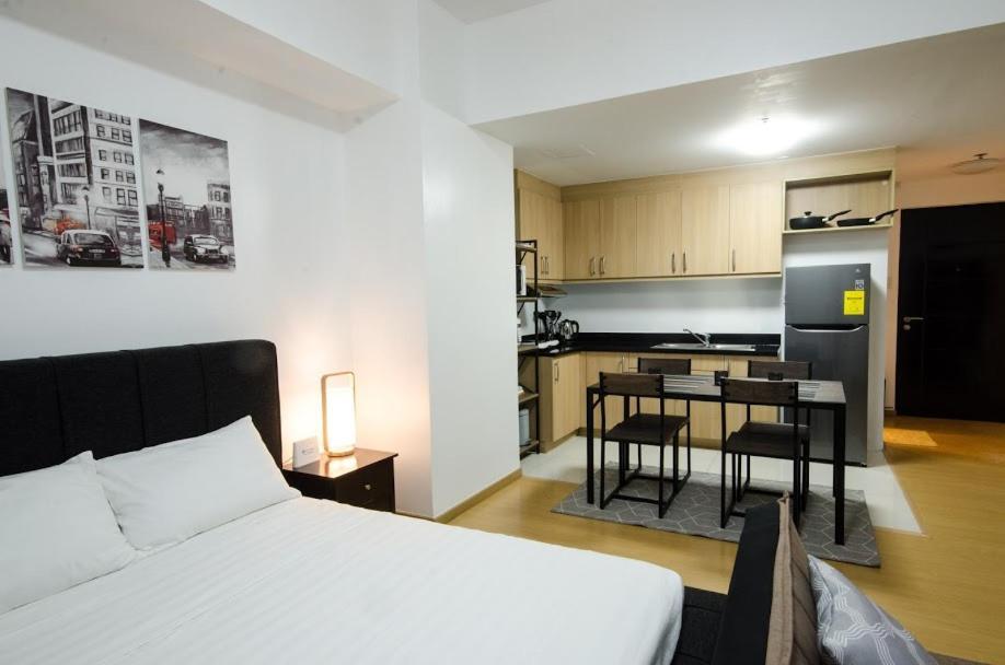 Prime Avant Bgc Location Apartments By Ph Staycation مانيلا المظهر الخارجي الصورة