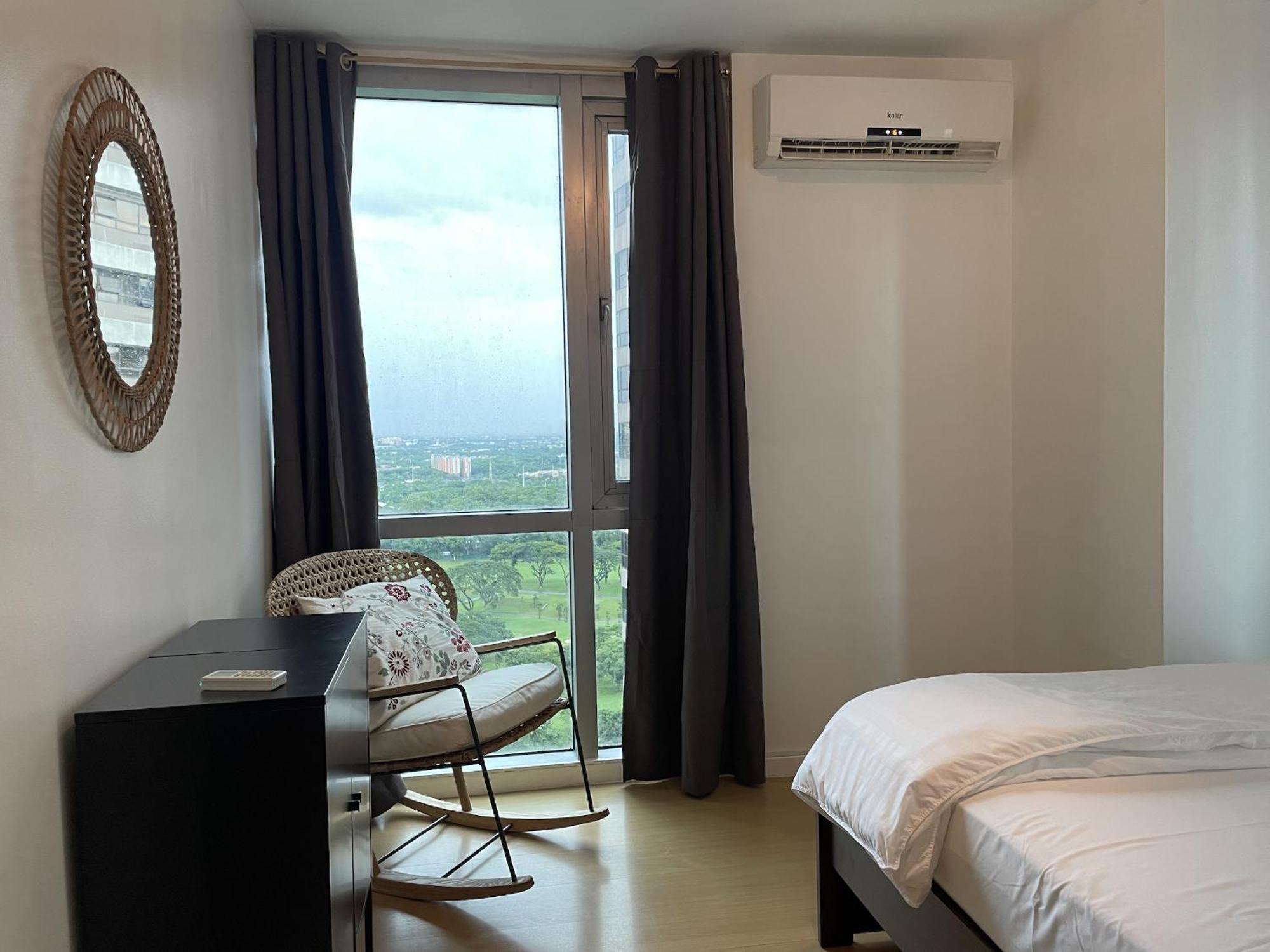 Prime Avant Bgc Location Apartments By Ph Staycation مانيلا المظهر الخارجي الصورة