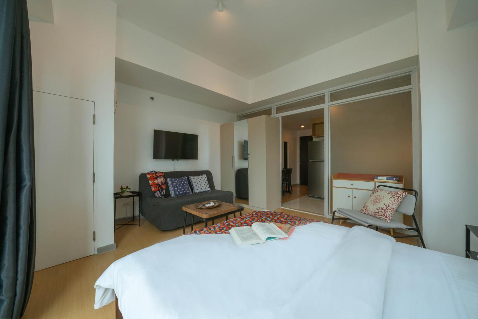 Prime Avant Bgc Location Apartments By Ph Staycation مانيلا المظهر الخارجي الصورة